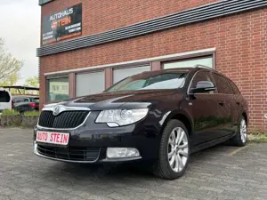 Skoda Superb Combi Family *TEMPO*PDC*AHK*SHZ*