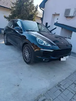 Porsche Cayenne Diesel Platinum Edition