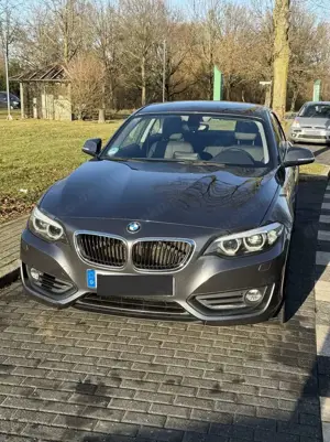 BMW 218 BMW 218 i Coupé F22 Automatik Navi Leder