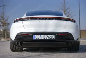 Porsche Taycan Taycan Turbo S Bild 4