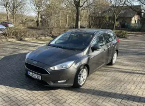 Ford Focus Turnier 1.5 TDCi Automatik Tüv Bis 01/28