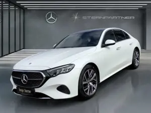 Mercedes-Benz E 220 d AVANTGARDE+PANO+DISTRONIC+LeasAb629,-Net
