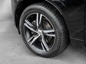 Volvo XC60 D4 R-Design AHK PANO SPORTSITZ(E) Bild 5
