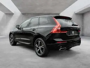 Volvo XC60 D4 R-Design AHK PANO SPORTSITZ(E) Bild 3