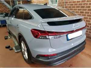 Audi Q4 e-tron 40 S-Line Black LED NAVI KAM Bild 3