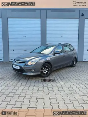 Hyundai i30 CW blue Comfort+HU  Service neu+1. Hand!
