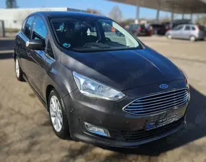 Ford C-Max Titanium / FINANZIERUNG / Langstrecken Fahrzeug