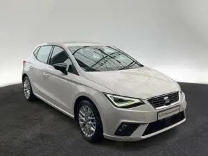 SEAT Ibiza 1.0 TSI FR LED Navi Sitzhzg Bild 5