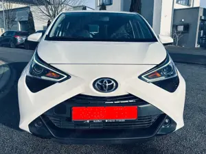 Toyota Aygo x-play Bild 2