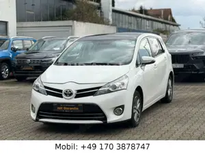 Toyota Verso SkyView Edition1.6L*7SITZER*PANO*NAVI*AHK