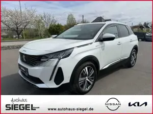 Peugeot 3008 Hybrid 225 Allure Pack Metallic Lackierung