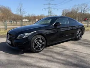 Mercedes-Benz C 400 C-Klasse Coupe Coupe 4Matic 9G-TRONIC AMG Line