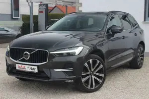 Volvo XC60 B4 AWD~AHK~Kamera~20 Zoll~