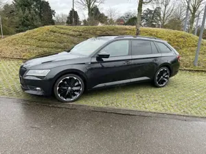 Skoda Superb Combi 2.0 TDI DSG Sportline