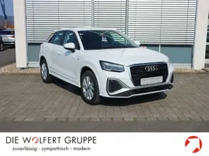 Audi Q2 35 TFSI S line MATRIX*SHZ*NAVI*RFK