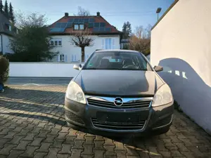 Opel Astra Astra 1.7 CDTI DPF (119g) Edition