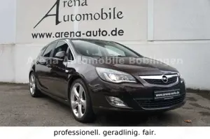 Opel Astra J Lim. 5-trg. Sport*NAVI*XEN*PDC*19ZOLL*