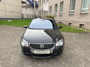 Volkswagen Eos 2.0 TSI Edition Leder Automatik Xenon Pano Bild 3