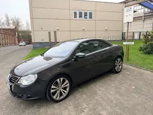Volkswagen Eos 2.0 TSI Edition Leder Automatik Xenon Pano Bild 4