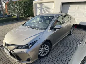 Toyota Corolla 1.6 | TOP | ACC |LDA| PCS | CarPlay | TÜV