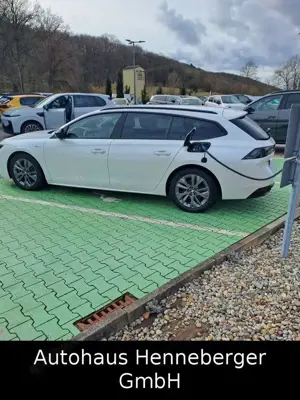 Peugeot 508 SW Hybrid 225 Allure Pack Bild 3