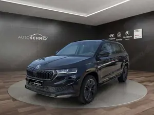 Skoda Karoq Sportline 1.5 TSI DSG AHK RFK NAVI LED ACC