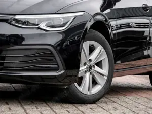 Volkswagen Golf VIII Variant Life 1.0 eTSI DSG Matrix Kamera St... Bild 5