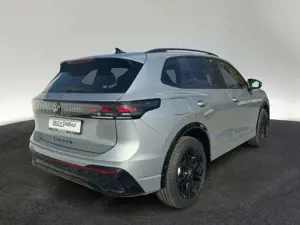 Volkswagen Tiguan R-Line 1.5 eHybrid DSG IQ-Light AHK HUD Bild 4