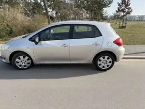 Toyota Auris Sol Bild 3