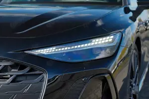 Audi A6 Avant TDI edition one TECH PRO AHK PANO Bild 4