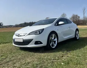 Opel Astra GTC 1.4 Turbo ecoFLEX Start/Stop Edition