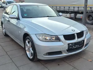 BMW 318 318i