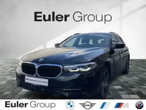 BMW 520 d Touring Luftfederung StandHZG Navi Leder Digital