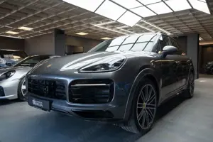 Porsche Cayenne BOSE | PANO | SPORTDESIGN | 22" | 360°