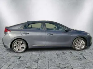 Hyundai IONIQ Style Bild 5