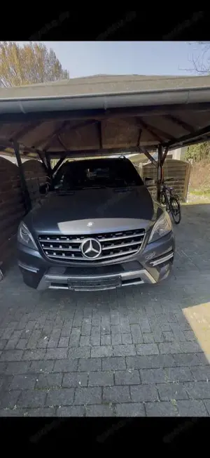 Mercedes-Benz ML 350 BlueTEC 4MATIC 7G-TRONIC
