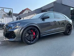 Audi RS Q8 Performance |Keramik|STHZ|Designpak|HUD|AHK