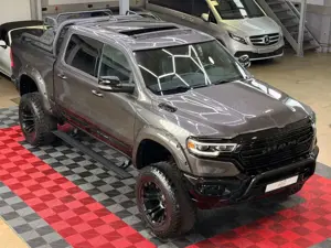 Dodge RAM 1500 5.7 4X4 LIMITED PANO LPG MonsterTruck