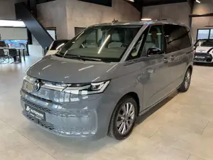 Volkswagen T7 Multivan Energetic eHybrid Matrix Pano Standh