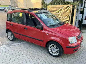 Fiat Panda 1.2 AUTOMATIK / PDC / KLIMA / FINANZIERUNG