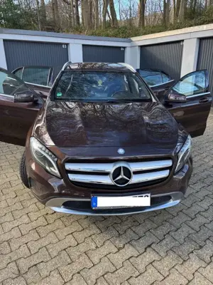 Mercedes-Benz GLA 200 GLA 7G-DCT Edition 1