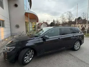 Volkswagen Passat Variant Passat Variant 2.0 TDI SCR DSG R Line