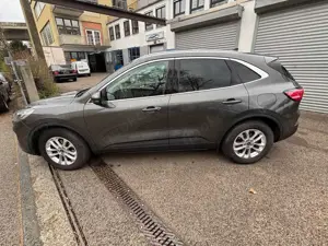 Ford Kuga Bild 2