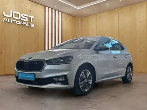 Skoda Fabia Style 1.0 TSI DSG Navi LED PDC SHZ GRA Kessy LM16