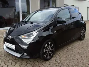 Toyota Aygo x-play Team D