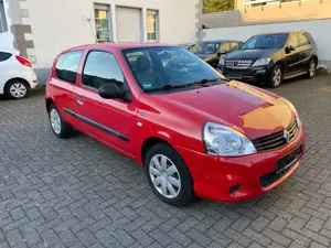 Renault Clio 1.2 16V Campus YAHOO Klima, EFH. ABS. Servo, ZV. Bild 2