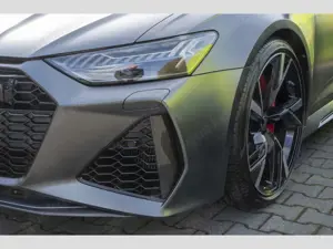 Audi RS6 Avant 4.0 TFSI quattro Sportabgas/Pano/HD Matrix/Optikpaket Carbon Bild 5