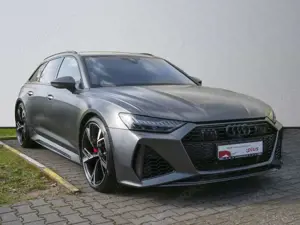 Audi RS6 Avant 4.0 TFSI quattro Sportabgas/Pano/HD Matrix/Optikpaket Carbon Bild 2