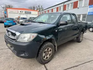 Toyota Hilux Extra Cab 4x4