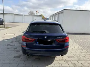 BMW 530 530d Touring Aut. Sport Line